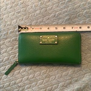 Kate Spade Green Wallet